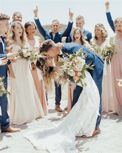 20 Must Have Wedding Photo Ideas With Bridesmaids And Groomsmen Page
