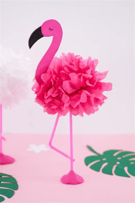 Diy Pompon Flamingos Basteln Ideale Deko Für Die Nächste Sommerparty