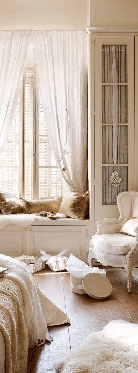 Perhaps your parents let you pick out your favourite paint colour for the walls a good place to start is our gallery below of bedroom decorating ideas for every style and price point. French Country Decor & French Country Decorating Ideas