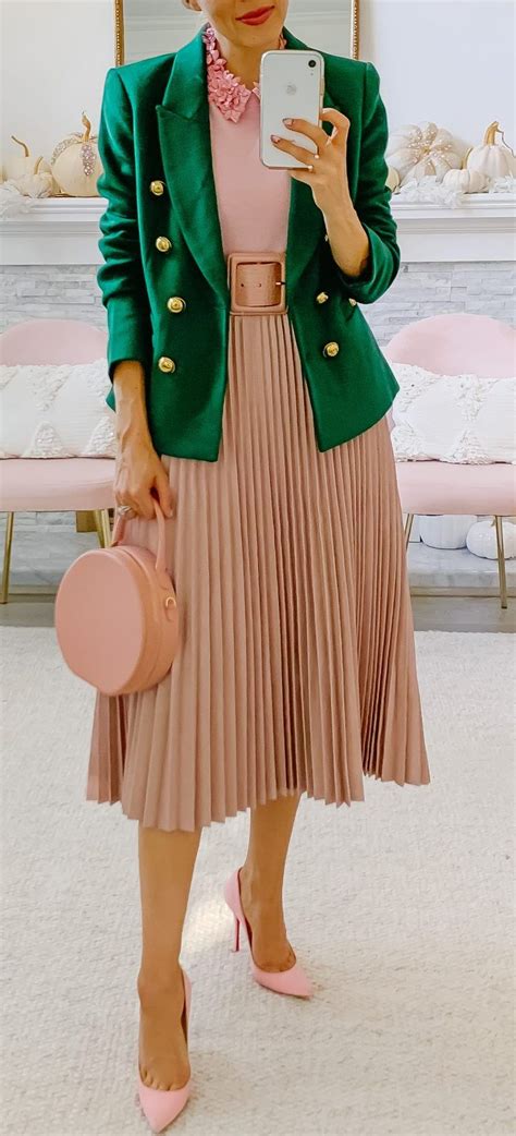 How To Style A Colorful Suit Ways Lombard And Fifth Green Pleated