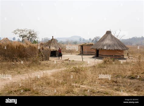 Zambia Village Huts Hi Res Stock Photography And Images Alamy