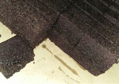 Taruh dicetakan, kukus 15 menit. Resep Bolu Ketan Item Legit Anti Gagal Tanpa Pengawet oleh ...