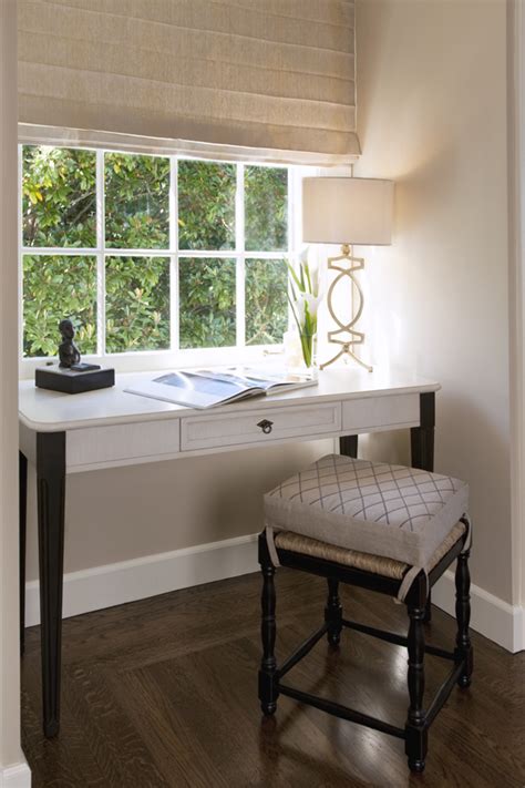 Simple Writing Desks For Small Spaces Homesfeed