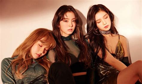 get the look red velvet s luxurious style from “peek a boo” what the kpop