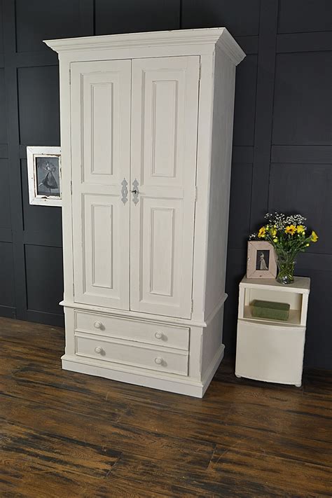 What Is A Double Wardrobe And How Can It Help You