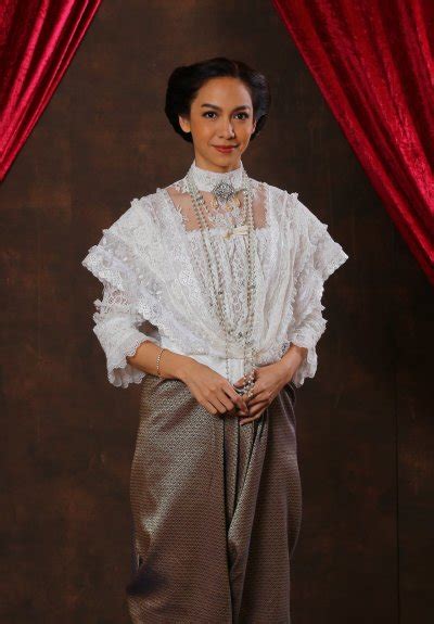 บี น้ำทิพย์ จงรัชตวิบูลย์ พร้อมด้วย ฟิล์ม ธนภัทร กาวิละ ประกบคู่ให้แฟนฟินอีกครั้งใน อรุณา 2019 ส่วน บี โดนแซวอวยพรวันเกิด ฟิล์ม จนแฟนๆ ฟินเว่. ละคร รักแลกภพ ดูคลิป ดูละครย้อนหลัง