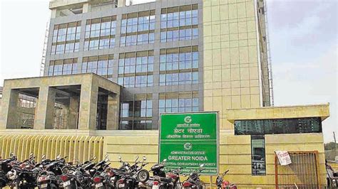 Three Unauthorized Employees Go Unchecked In Greater Noida Authority
