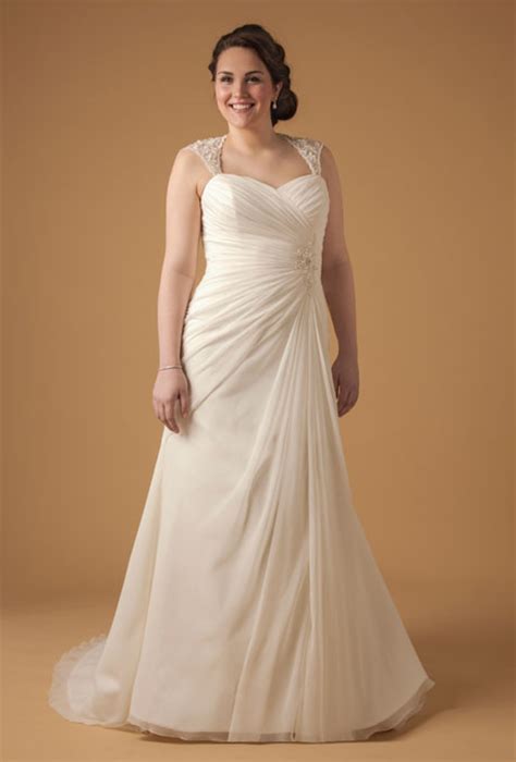 Shop short & long plus size wedding guest dresses at couture candy. Plus Size New Wedding Designer Dresses - Fashions Runway