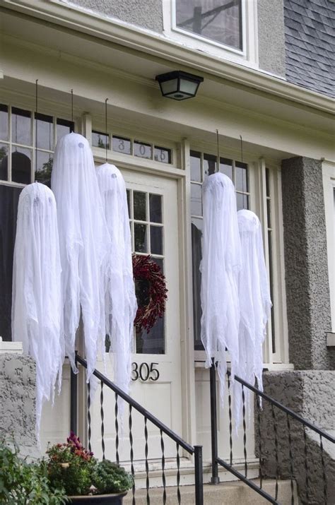 How To Make Haunting Hanging Ghost Decor For Halloween Ghost