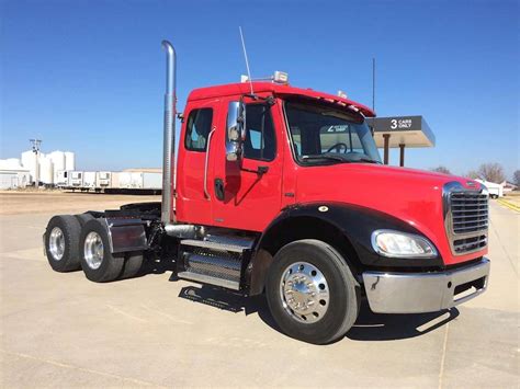 2009 Freightliner Business Class M2 112 Day Cab Truck For Sale 377400