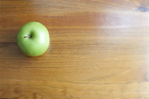 We did not find results for: Free Stock Photo 7025 Green apple on school desk ...