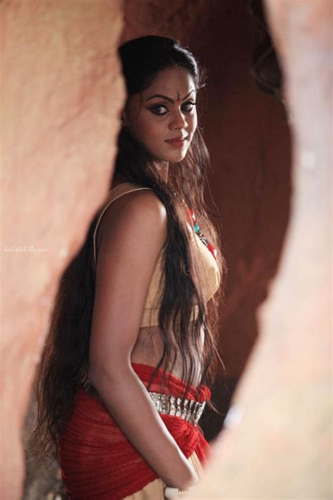 karthika nair hot navel show from malayalam movie indian actress wallpapers photos and movie