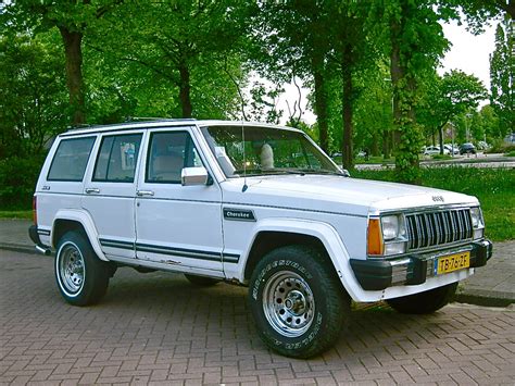 1988 Jeep Cherokee Xj Series 40litre 4x4 A Photo On Flickriver