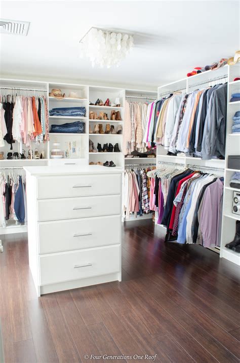 How To Make A Walk In Closet Into A Bedroom