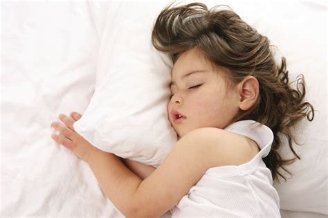 Descubre A Que Horas Deben Dormir Los Niños Según Su Edad Diario RoatÁn
