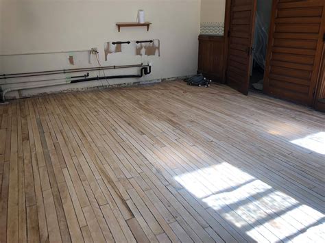 It will also outline the available edges on hardwood planks and methods of. 128-Year-Old Wood Floor Rediscovered Under Vinyl in Civil ...