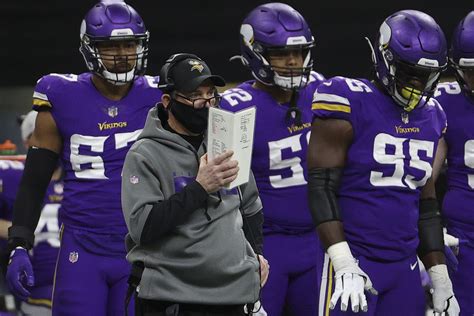 Mike Zimmer says Vikings defense is the worst he's seen in 40 years of