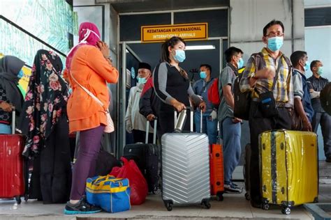 But that is hurting some key industries in the country. Malaysia's lockdown leaves foreign workers going hungry ...