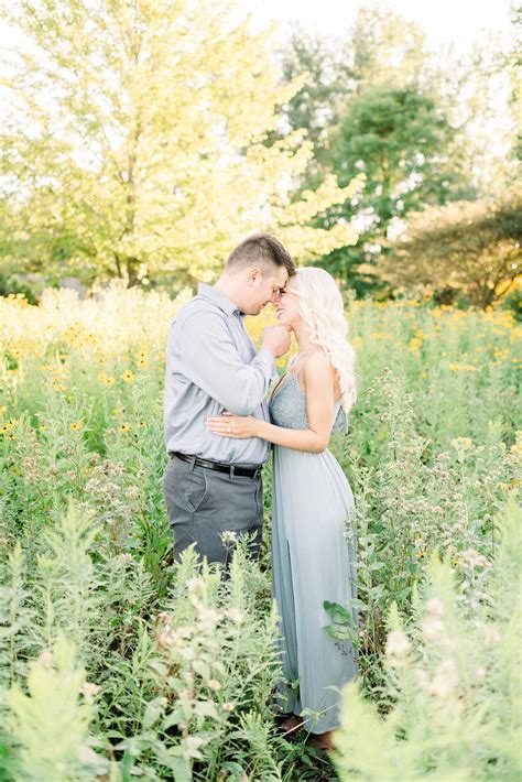 Browse our listings to find jobs in germany for expats, including jobs for english speakers or those in your native language. Appleton, WI Flower Garden Engagement Session