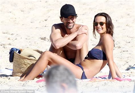 Adrien Brody Chats To Mystery Brunette On Bondi Beach On Break From