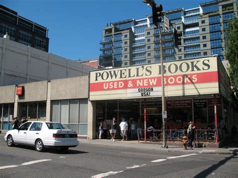 Powells Book Store One Of The Most Famous In This Country Powell