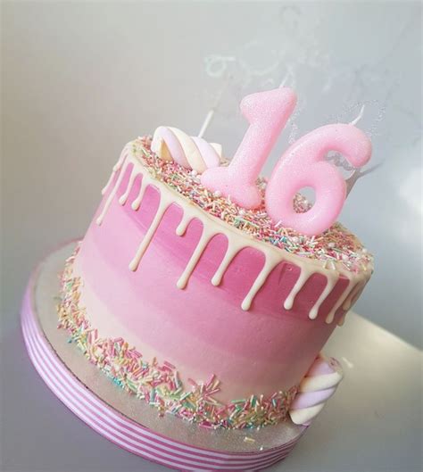 Blingy Sweet 16 Cake Quilted Fondant Made By La Patisserie Francaise