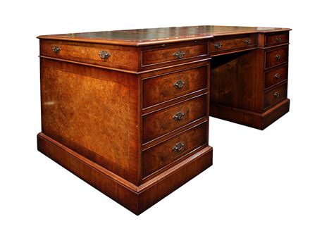 Executive Pedestal Desk