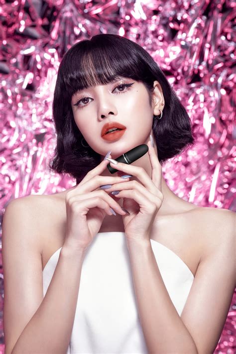 Blackpink Member Lisa Is The Newest Face Of Mac Cosmetics Holiday
