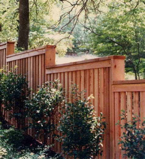 Shadowbox Fencing | Rustic Fence | Fence Company Serving Dallas-Fort Worth