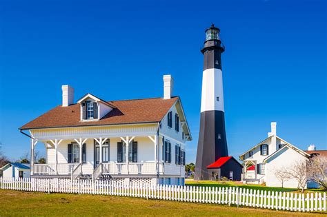 The Best Us Islands To Visit For A Fall Getaway