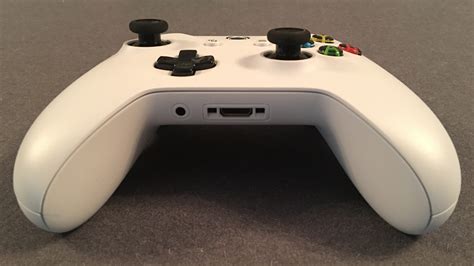 The Buttons Ports And Thumbsticks Of The New Xbox One S Controller