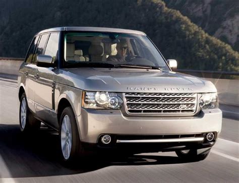 The land rover range rover measures 5,000 mm in length, 2,073 in width and 1,869 mm in height with a 2,922 mm wheelbase. 2010 Range Rover price