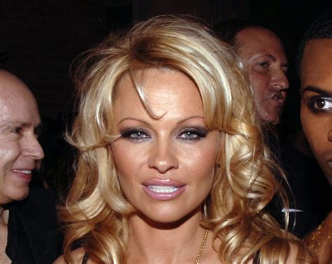 Pamela Anderson S Sexy Style Transformation Throughout The Years