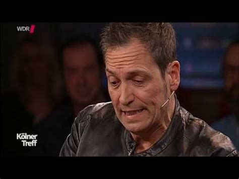 Wie haben die besten tweets zum daheim unterrichten fr euch rausgesucht. Dieter NUHR in HÖCHSTFORM | INTERVIEW - YouTube | Round ...