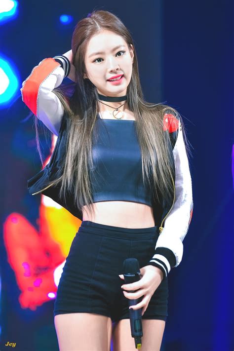 We did not find results for: Jennie Kim Image #150457 - Asiachan KPOP Image Board