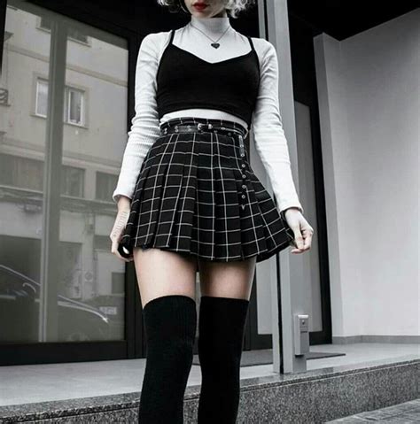 Pin By Satana On Clothes I Want Edgy Outfits Fashion Inspo Outfits