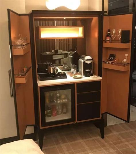 Custom Diy Minibar Design Inspirations And Ideas For Your Mancave Bobberbrothers Mini Bar