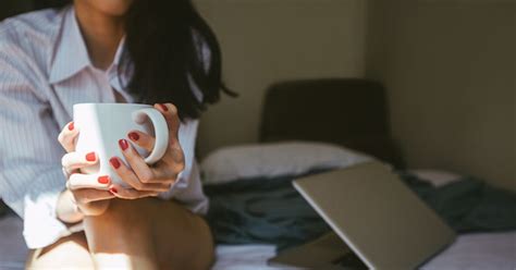 Why Morning Sex Is A Way Better Start To Your Morning Than Coffee