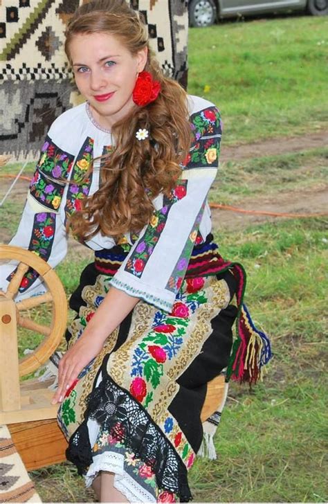 romanian woman in traditional clothes romanian flag romanian women folk costume costumes