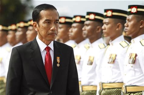 Widodo pushes for dialogue to resolve South China Sea ...