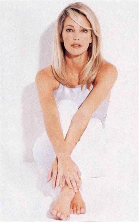 65 Hot Pictures Of Heather Locklear Show Off Amazing Sexy Ass And Hour