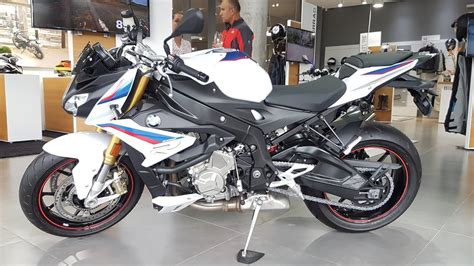 Bmw s 1000 r is a super bikes available at a starting price of rs. BMW S1000R 2019 | Specs & Price | Ficha Tecnica & Precio ...