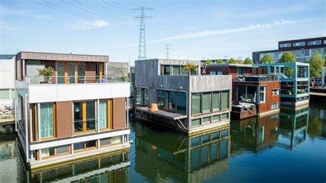 The Netherlands Floating Suburb Offers Solutions To Rising Waters