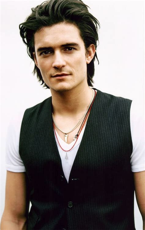 Orlando Bloom Smile Orlando Bloom Is Unable To Hide His Smile As He