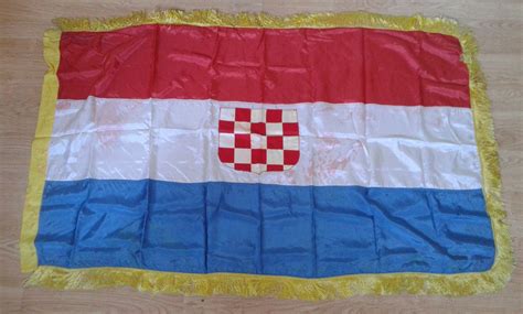 Aukcijehr Hrvatska Zastavaiz 90 Tih