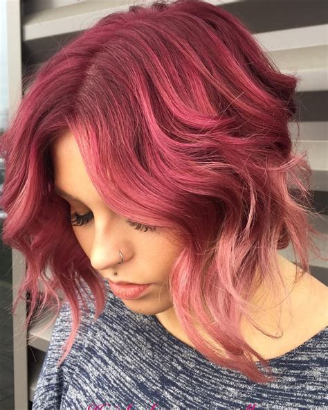 Red Violet Ombré Hair Wavy Bob Hairstyles Short Sassy Haircuts Short Hair With Layers