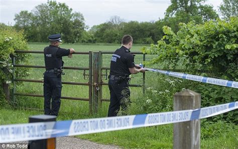 didcot murders suspect jed allen found hanging in oxford woodland daily mail online