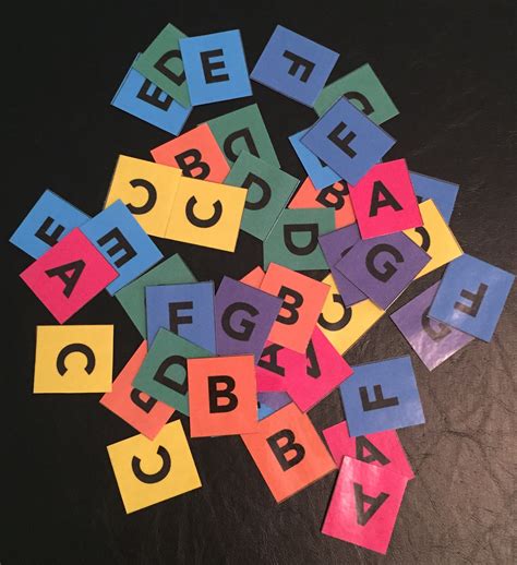 The vocabulary for these alphabet flashcards matches the phonic sound of each letter, with the exception of 'xx' which is represented by 'fox'. Small Printable Alphabet Cards - Piano with Lauren