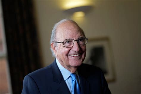 Peacemaker George Mitchell makes poignant Belfast return | Fox 8