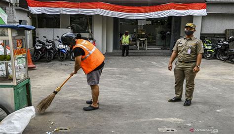 Cara melamar kerja tukang sapu jalanan. Cara Melamar Kerja Tukang Sapu Jalanan : Seleksi Petugas Kebersihan Kota Bandung Melalui Tes ...